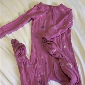 4/$10 old navy long sleeve purple snug fit onesie